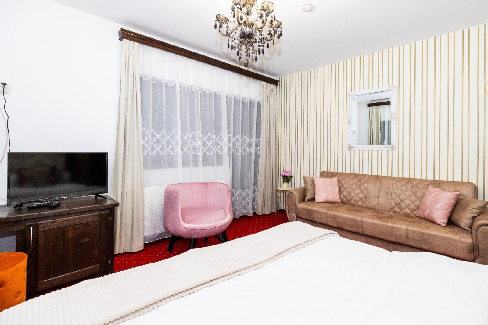 Vila Luca-Hotel Şirnea Buitenkant foto