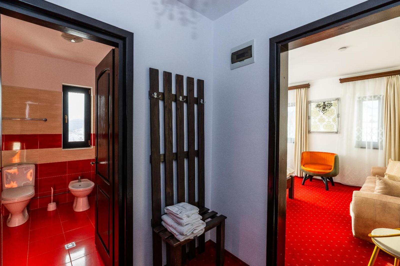 Vila Luca-Hotel Şirnea Buitenkant foto