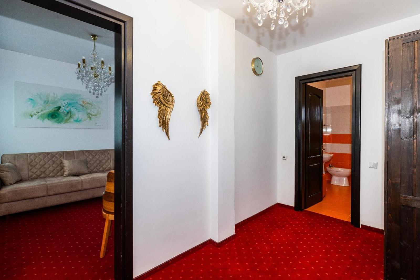 Vila Luca-Hotel Şirnea Buitenkant foto